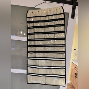 Portable Jewelry Organizer